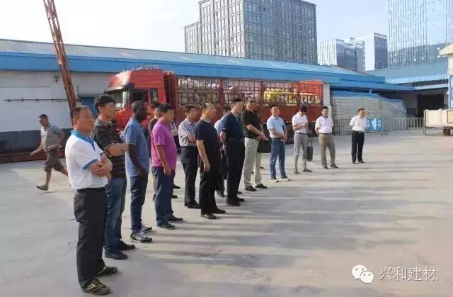 大余|记事|湖北省住建厅、设计院领导及专家一行 莅临星河集团参观指导